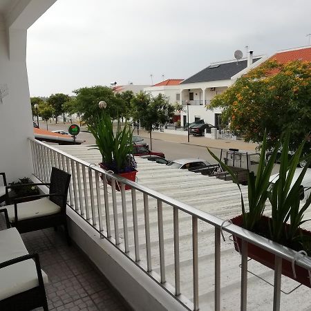 A Toca Do Grilo Hotel Carvalhal  Bagian luar foto